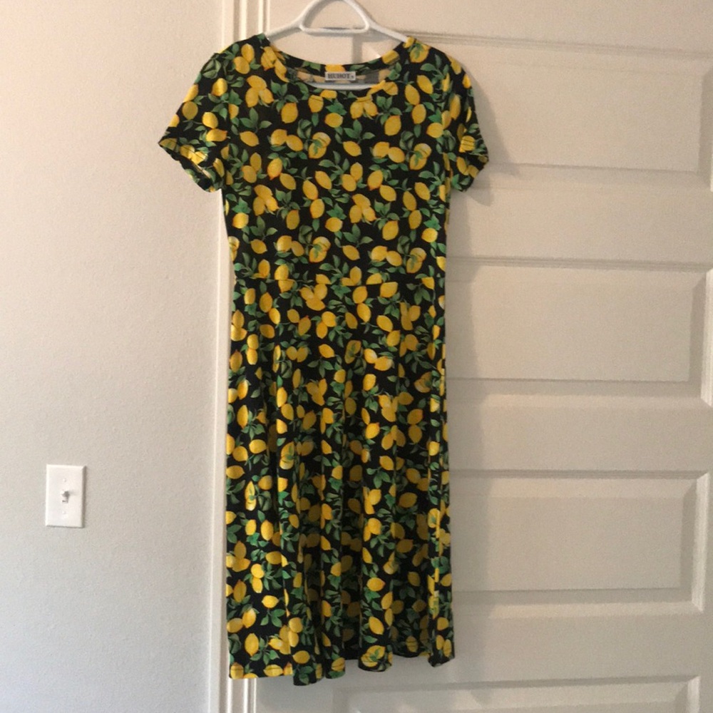 Lemon dress